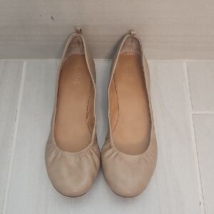 Elegant Tan Ballet Flats